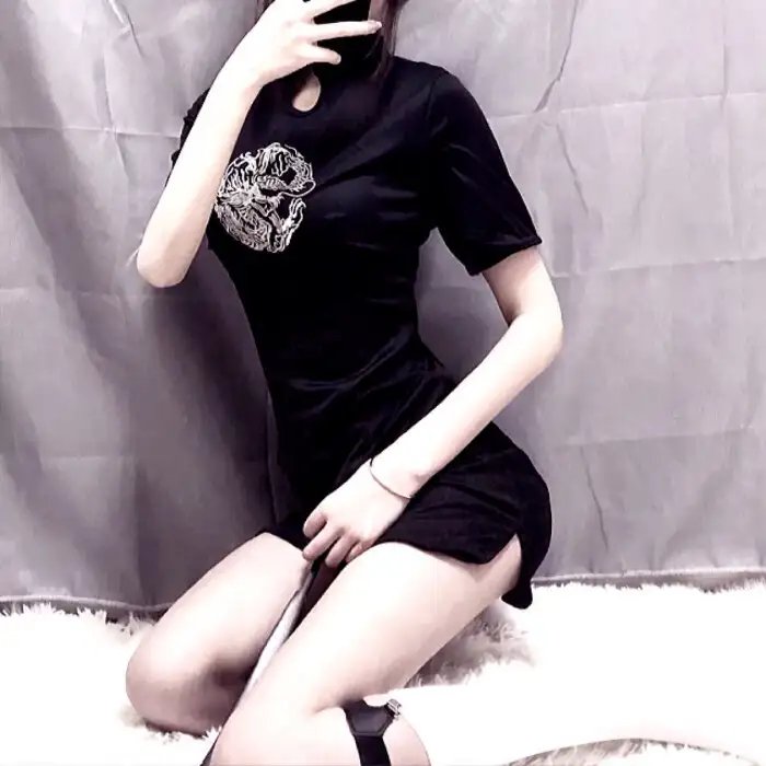 黑暗深处2023